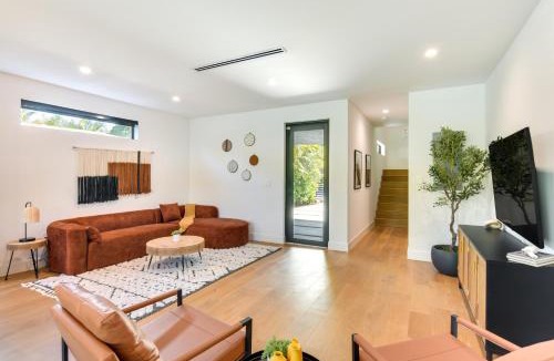 Buena Vista House | Modern Miami Home w/Pool 1 Mi to Design District!