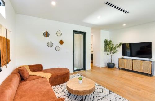 Buena Vista House | Modern Miami Home w/Pool 1 Mi to Design District!