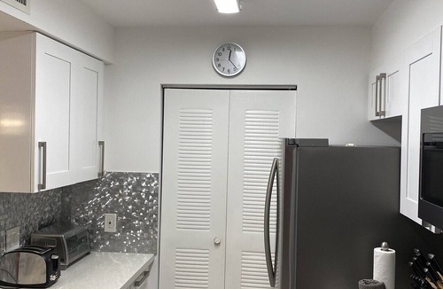 Aventura Apartment | Modern Miami Yacht Club at Aventura Beach Pool Golf Mall No Risk Cancellation