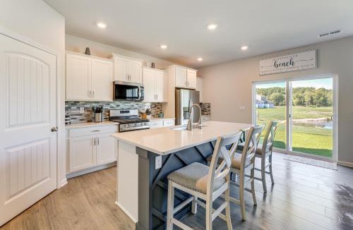Frankford House | Modern Millville Home: 5 Mi to Beach & Boardwalk!