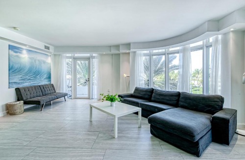 South Pointe Apartment | Modern Ocean Drive Condo in the Heart of Sobe!