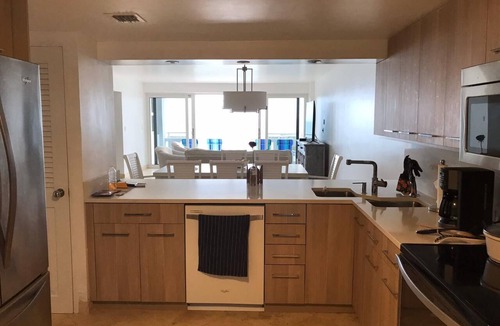 Barrier Island Condo | Modern Oceanfront Hideaway, Ship Views & Steps to the Sand. Fort Lauderdale