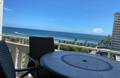 Barrier Island Condo | Modern Oceanfront Hideaway, Ship Views & Steps to the Sand. Fort Lauderdale