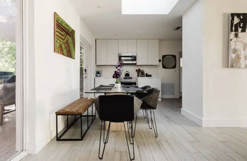 Wilton Manors House | Modern Relaxing Zen ~ 5 ★ New pool, HotTub, Magic Garden!