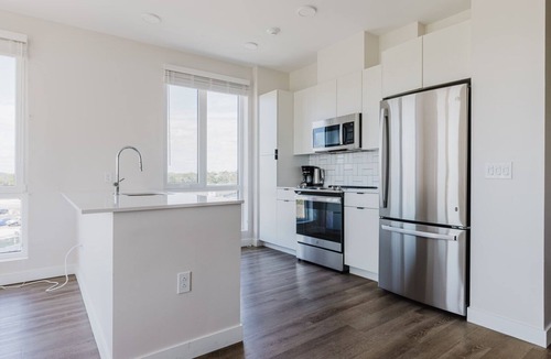 Revere Apartment | Modern Revere 2BR w/Spa, W/D, Swimming Pool & Gym, by Blueground