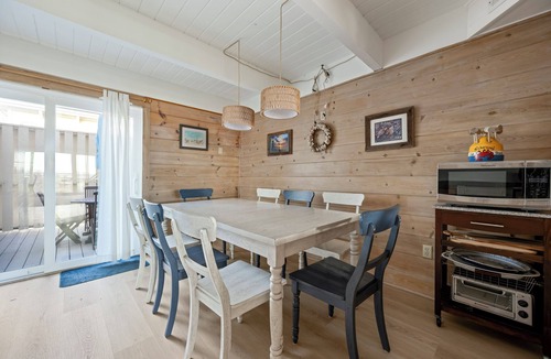 Midtown Ocean City House | Modern, Spacious Oceanfront Townhome Sleeps 10!