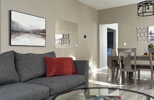 Wanskuck Apartment | Modern Stay 15 Min to Colleges, Hospital & Highway