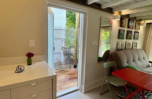 The Roads Apartment | Modern Studio Close to Brickell