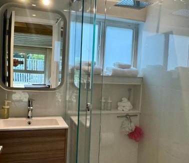 The Roads Apartment | Modern Studio Close to Brickell