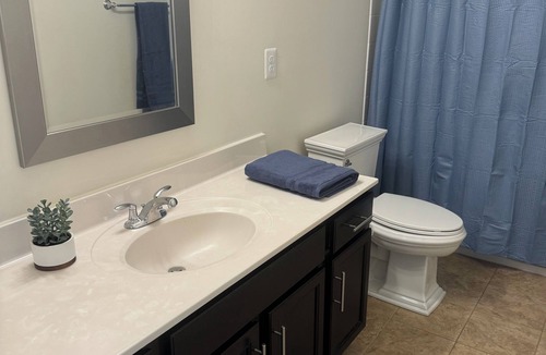 Short Pump House | Modern Townhome in welcoming Short Pump with fitness room and pool