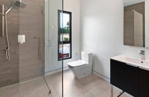 Fairfax District Villa | Modern Villa In West Hollywood