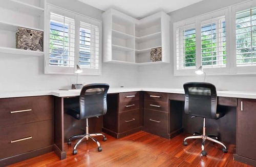 Poinsettia Heights House | Modern Villa w/Heated Pool+Outdoor Amenities+WFH
