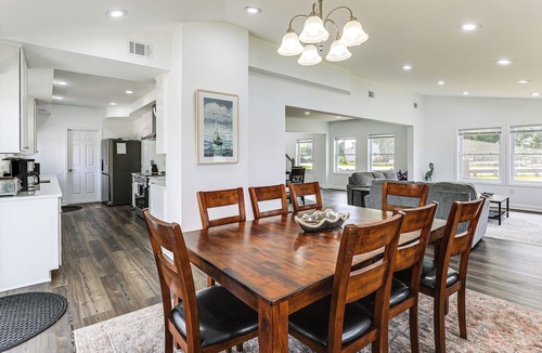 Deale House | Modern Waterfront Home w/Dock & Views in Deale