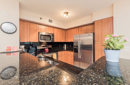 Aventura Apartment | Modern2-Bedroom Retreat with Tennis Access