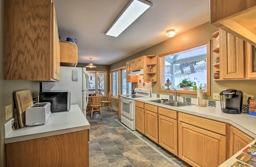 Rexford House | Montana Home on 5 Acres: Near Lake Koocanusa!