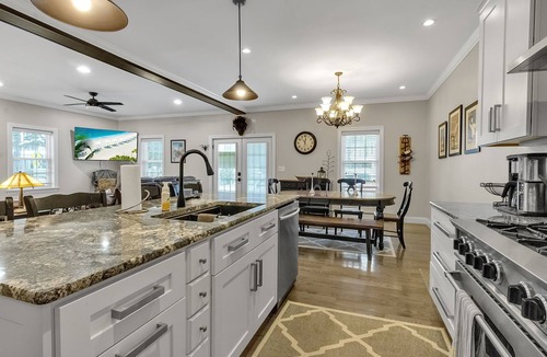Ellicottville House | Monthly/Seasonal Spacious Chalet in EVL Village