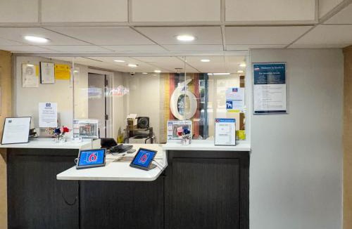 Aquia Harbour Hotel | Motel 6 Stafford VA Quantico