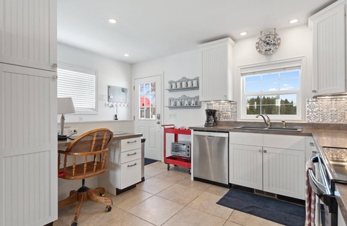 Kalispell House | Mountain Views and Just 20 Mins to Glacier