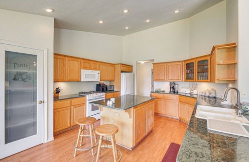 Boundary County House | Moyie Springs Home w/Views, Near Kootenai River!
