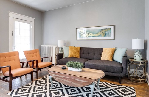 Richmond Apartment | ✷✷ Museum District - Steps to Carytown & VMFA ✷✷