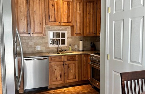 Mardela Springs House | Nanticoke river front Studio!