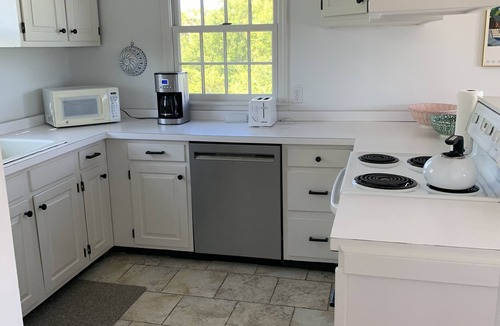 West of Town House | Nantucket Gem - Private Setting/Edge of Town/1 mile to beach and town
