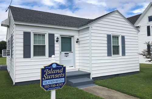 Saxis Cottage | Near Chincoteague & Assateague Island Charming 2-bedroom cottage