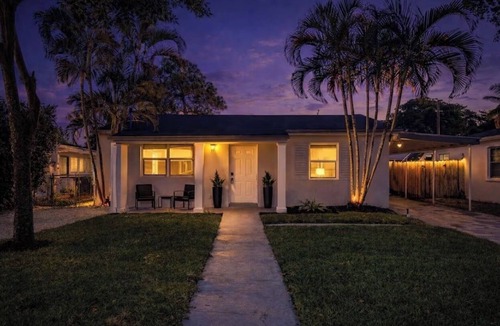 South Middle River House | Near Las Olas FLL Beaches Hard Rock Central