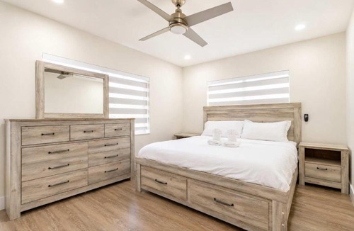 West Little Havana House | Near Little Havana - Pool Hot Tub WFH Space