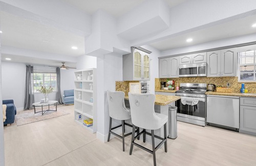 Hollywood House | Near Parks & Casinos: Modern Home in Hollywood!