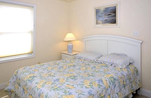 Avalon Condo | Neat and clean Seasonal rental