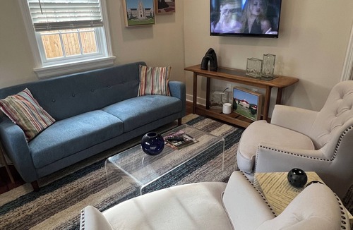 Laburnum Park Cottage | New 1-bdrm cottage near Children's Hospital - 10 mins. from downtown and VCU