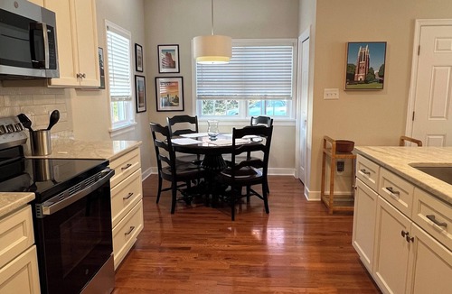 Laburnum Park Cottage | New 1-bdrm cottage near Children's Hospital - 10 mins. from downtown and VCU
