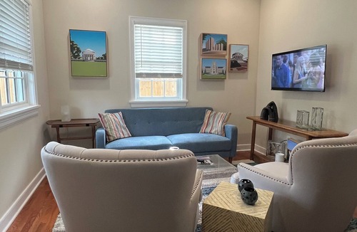 Laburnum Park Cottage | New 1-bdrm cottage near Children's Hospital - 10 mins. from downtown and VCU