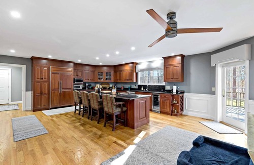 Yarmouth Port House | New 2026 Spectacular Cape Cod Retreat Under 10 Minutes from Mayflower Beach