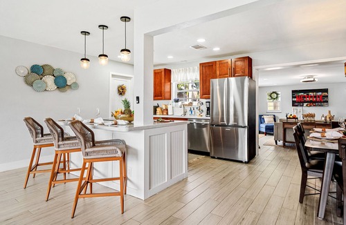 Deerfield Beach House | NEW 4BR by the BEACH - with Heated pool - Arcade GAMES