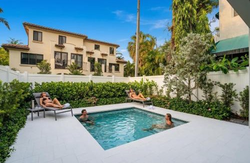Colee Hammock House | New 4BR w Pool Walk to Las Olas 5mins to Beach