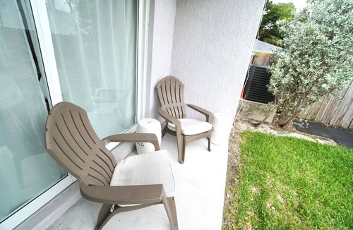 Edgewood House | New and comfortable
