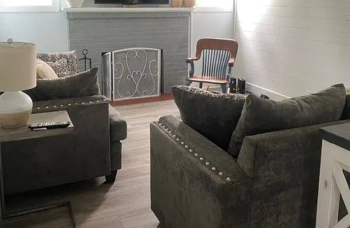Sylvan Beach House | NEW BEACH HOUSE @ SUNSET COTTAGES IN THE CENTER OF SYLVAN BEACH