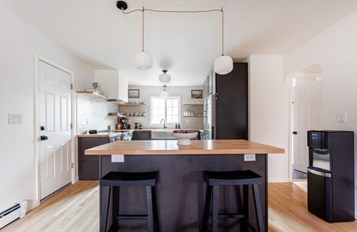 Catskill House | NEW: Chic Family Home in Boutique Town