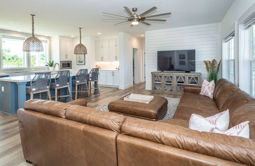 Sharps House | New Construction - 2022 - Luxury River House with beach