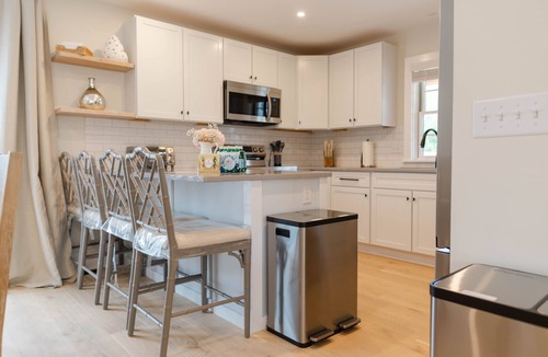 West of Town House | New Construction Home Mid-island