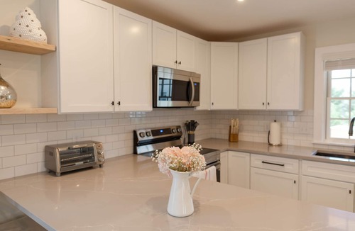 West of Town House | New Construction Home Mid-island