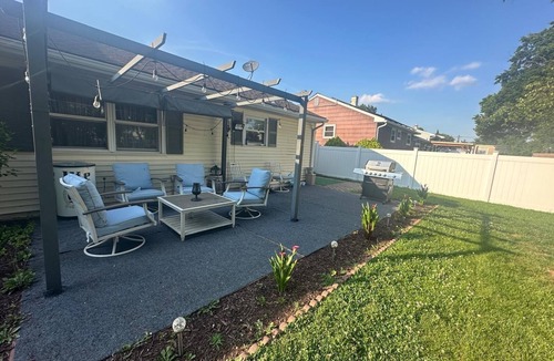 Piscataway Apartment | New Cozy 2-bedroom basement apartment with WiFi, AC in welcoming Piscataway