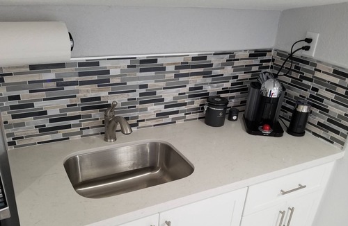 West Hollywood Apartment | NEW* Deluxe suite: perfect for couple Priv. Entrance