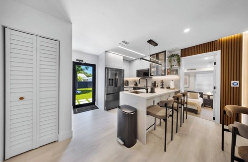 Buena Vista House | New Design Dist Escape:Pool| HotTub|Basketball Ct
