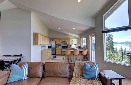 Bigfork House | New! Flathead Lake Views | Cherry Orchard | Walk to Lake | Two Living Spaces