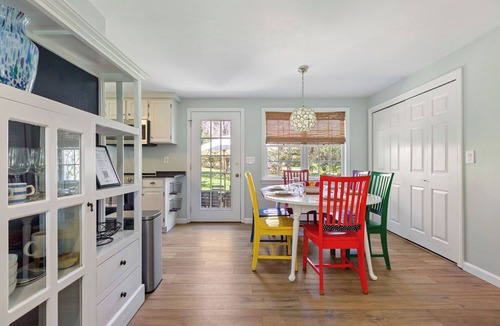 East Sandwich House | NEW-Heated Pool, 1.5 miles to Beach, Ping Pong Table. 2 Stunning Homes in 1!