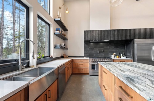 Whitefish House | New! Hot Tub, Sauna, Dog Friendly, 2 Living Spaces Near Whitefish & Glacier