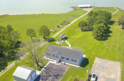 Crocheron House | New Island Home on the Chesapeake Bay Sunsets